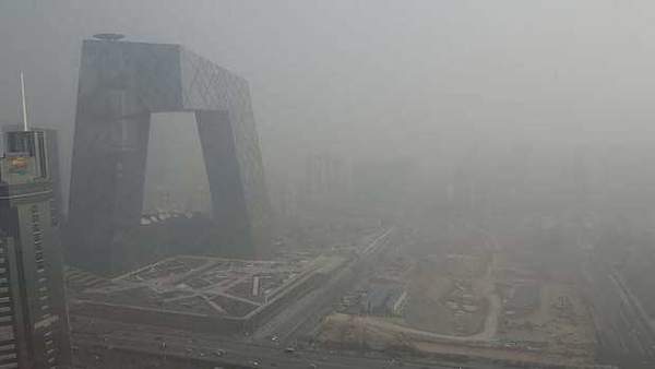Ô nhiễm không khí ở Bắc Kinh làm giảm cân nặng thai nhi 2