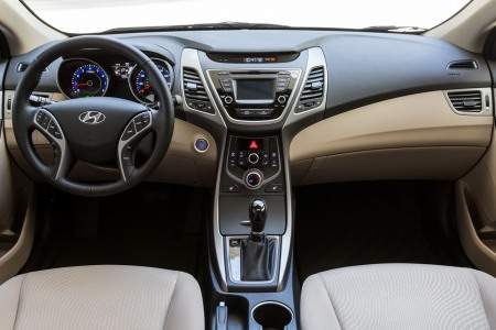 Hyundai Elantra 2016 có gì mới? 13