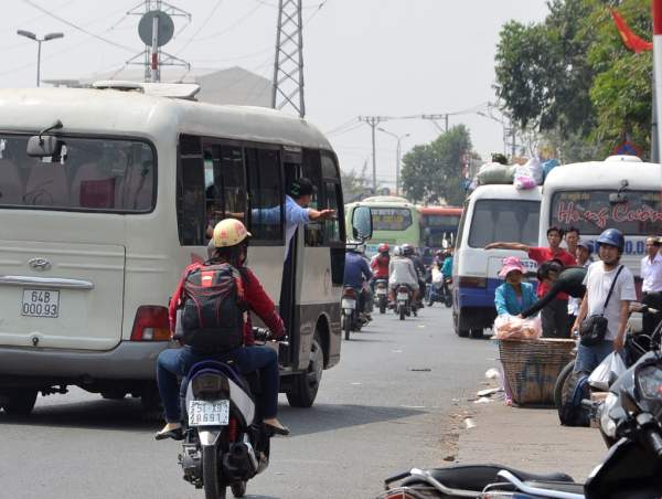 Cán bộ ngành giao thông cũng thấy đi xe “dù” rất... thuận tiện!