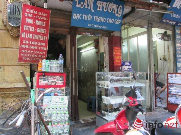 "Sửng sốt" với những cửa hàng siêu nhỏ, siêu đắt ở Hà Nội 45