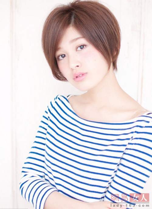 12 kiểu tóc Nhật, Hàn giúp nàng công sở thêm xinh 5