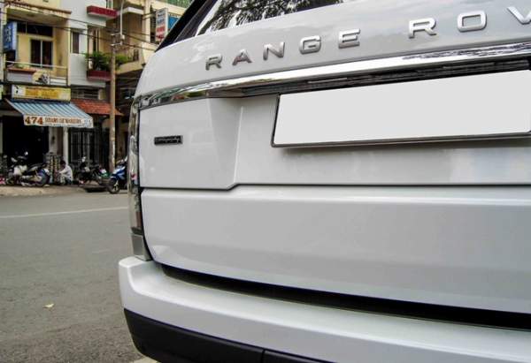 Range Rover hàng hiếm xuất hiện tại Sài Gòn 5