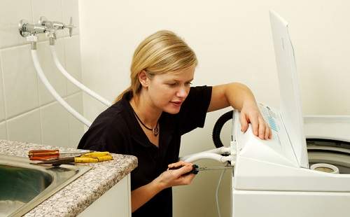 Những trục trặc của máy giặt bạn có thể tự xử lý 6