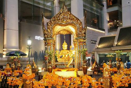 Tìm hiểu về ngôi đền ở Thái Lan vừa bị đánh bom 3