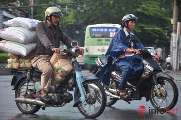 Xe mù vẫn tung hoành khắp đường phố Sài Gòn 2