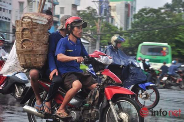 Xe mù vẫn tung hoành khắp đường phố Sài Gòn 8