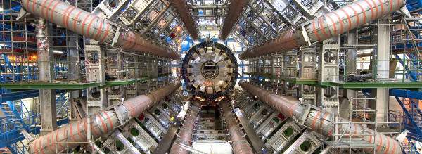 Trung Quốc muốn xây dựng máy gia tốc hạt lớn gấp đôi LHC