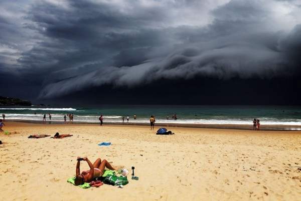 Kỳ thú cảnh tượng mây sóng thần càn quét Sydney 10