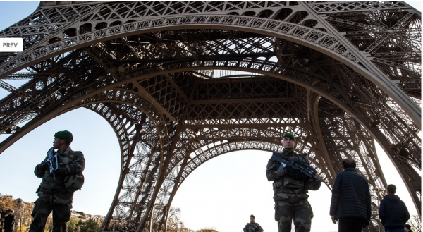 Từ khủng hoảng di cư đến khủng bố đẫm máu ở Paris