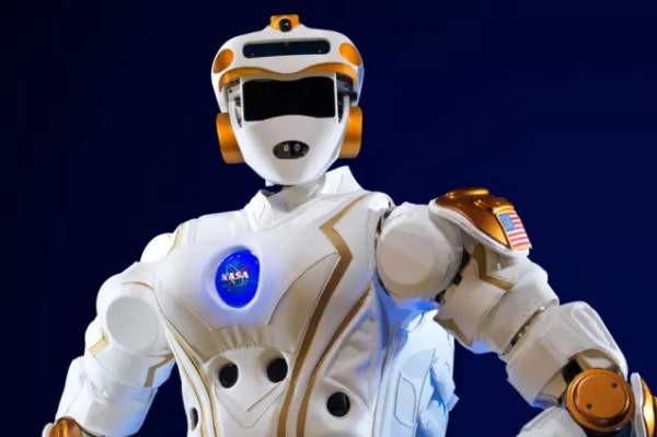 NASA "kết duyên" robot với người trong hành trình lên Sao Hỏa