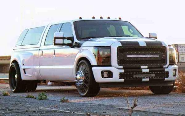 Ngắm "mãnh thú" Ford F350 Super Duty siêu mạnh mẽ