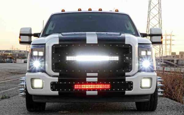 Ngắm "mãnh thú" Ford F350 Super Duty siêu mạnh mẽ 2