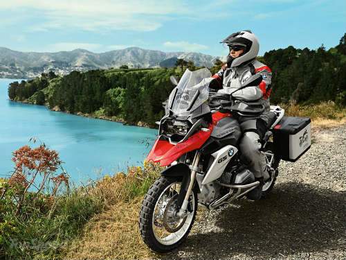 BMW R 1200 GS 2015: Biểu tượng của dân du lịch bụi