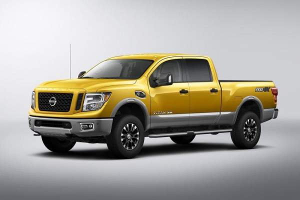 Tiết lộ mức giá các phiên bản Nissan Titan XD 2016