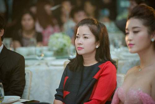 Điểm danh những bà mẹ trẻ đẹp nhất showbiz của sao Việt 18