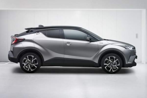 SUV Toyota C-HR lộ ảnh trước thềm Geneva 2016 2