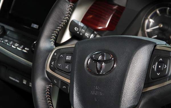 Toyota Innova thế hệ đầu tiên "nghỉ hưu" tại Ấn Độ 7