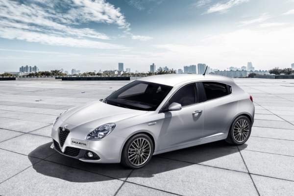 Alfa Romeo Giulietta bản nâng cấp cung cấp nhiều tùy chọn động cơ 4