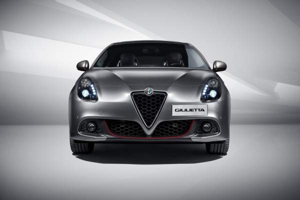 Alfa Romeo Giulietta bản nâng cấp cung cấp nhiều tùy chọn động cơ