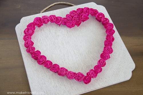 Cách làm quà Valentine tặng bạn gái hình trái tim nồng ấm 7