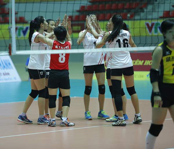 Tuyển bóng chuyền nữ Việt Nam thắng dễ đối thủ từ Nhật Bản