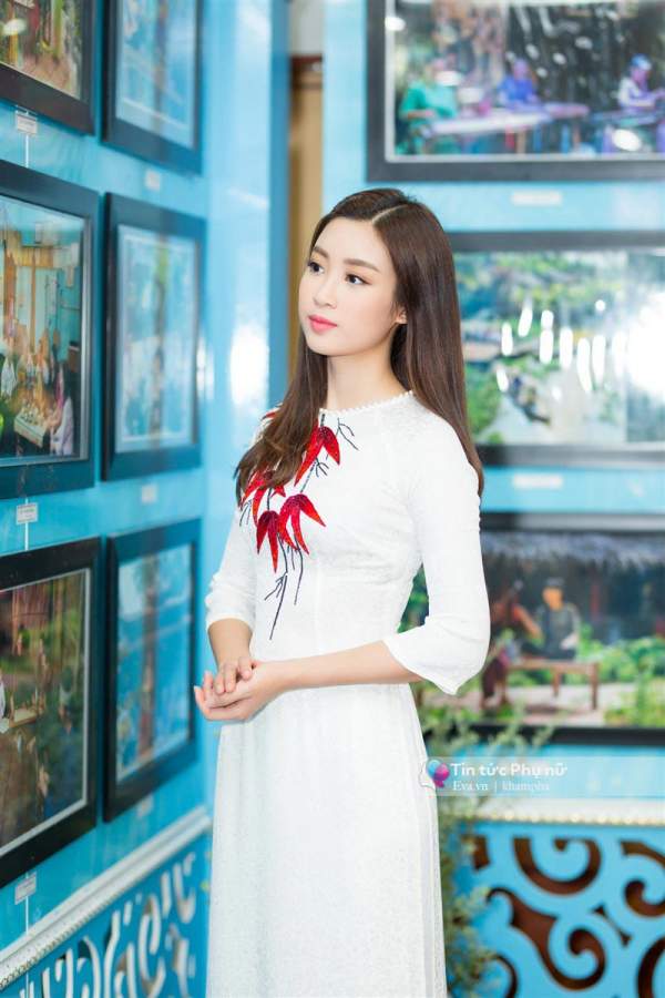 Hoa hậu Mỹ Linh và "hoa hậu nhí" Bảo Ngọc đọ sắc, ai đẹp hơn ai? 3