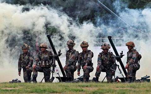 Sợ Trung Quốc bất ngờ hành động, Ấn Độ sẵn sàng chiến đấu toàn tuyến biên giới