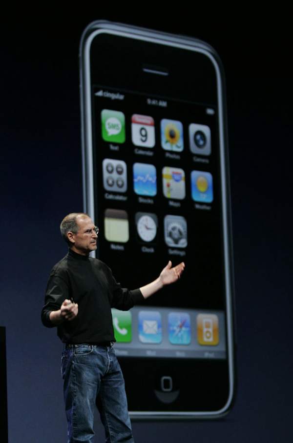 Xúc động trước bộ ảnh Steve Jobs "hồi sinh" Apple 28