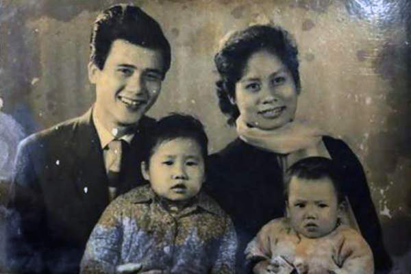 Con trai kể lý do "Sếp hói" Phạm Bằng không kết hôn sau khi vợ qua đời 2