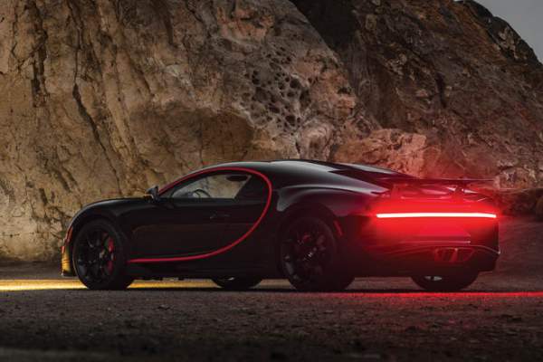 4 triệu USD để sở hữu Bugatti Chiron phiên bản "Batmobile" 7