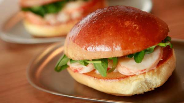 Bánh mì Việt Nam lọt top 10 món sandwich hấp dẫn nhất thế giới
