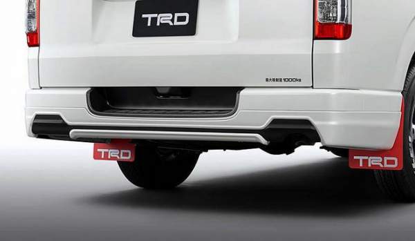 Toyota Hiace cũng có bản độ TRD 2