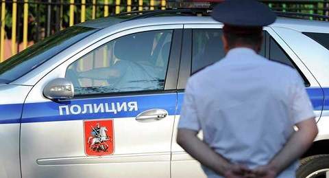 Video: Cảnh sát Nga truy đuổi, bắn xe vi phạm như phim hành động