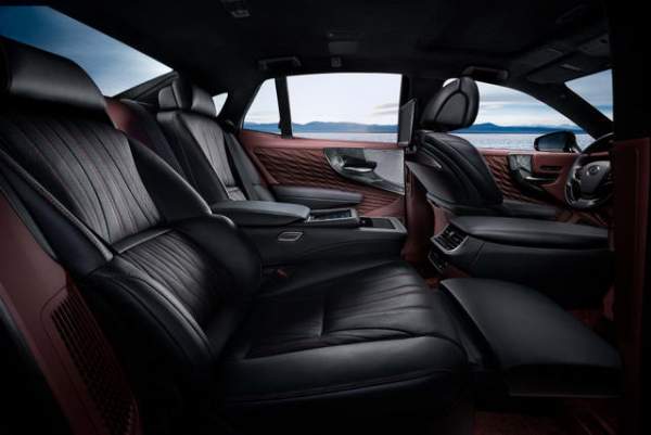 Lexus LS 500 Luxury 2018 giá từ 4,55 tỷ đồng 3