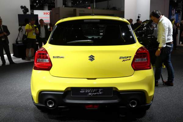 Suzuki Swift Sport 2018 giá chỉ 380 triệu đồng 4