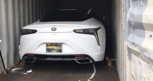 Hàng "nóng" Lexus LC500h vừa về Việt Nam đón Tết