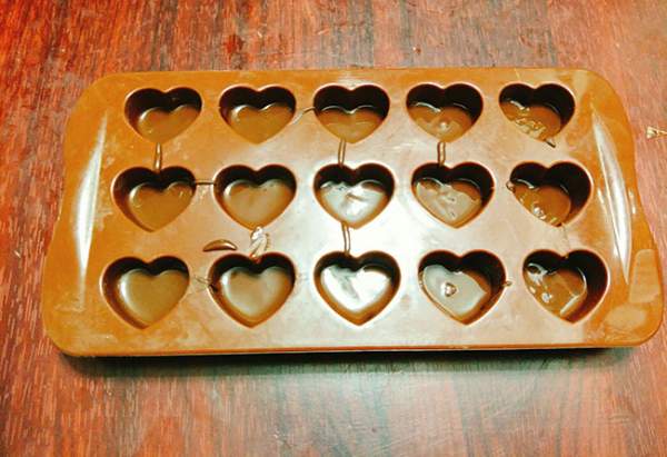 Chocolate trái tim tặng người thương ngày Valentine không khó làm như bạn nghĩ 4