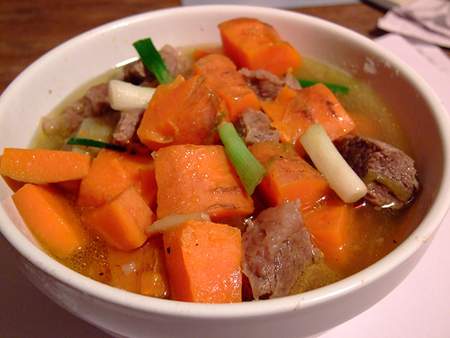Cách nấu thịt bò hầm cà rốt kiểu truyền thống 4
