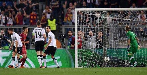 AS Roma 4-2 Liverpool: Sự trỗi dậy muộn màng 11
