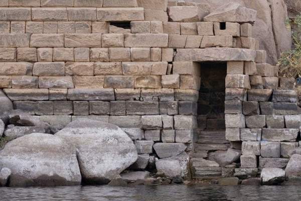 Người Ai Cập cổ đại đo mực nước sông Nile thế nào? 5