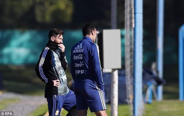 Messi hội quân cùng Argentina, chuẩn bị cho World Cup 2018 3