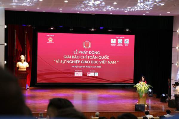 Lần đầu tiên tổ chức giải báo chí toàn quốc “Vì sự nghiệp Giáo dục Việt Nam”