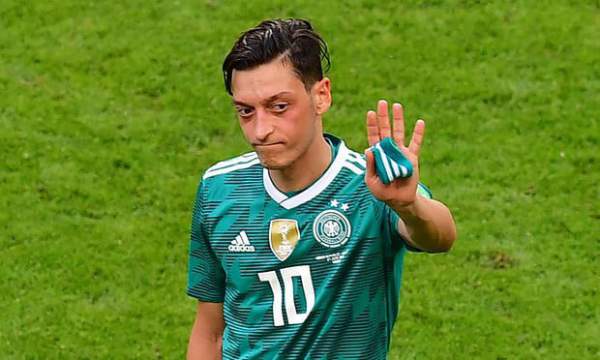 Ozil giã từ đội tuyển quốc gia là mất mát lớn cho Đức 3