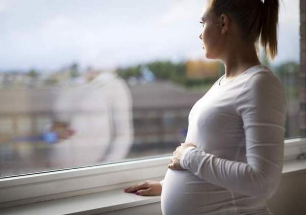 Phụ nữ mang thai thời nay dễ bị trầm cảm, lo âu hơn so với thế hệ ngày xưa 2