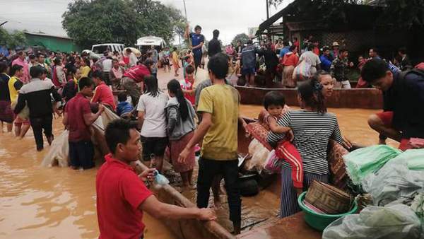 Tìm thấy 19 thi thể sau vụ vỡ đập ở Lào