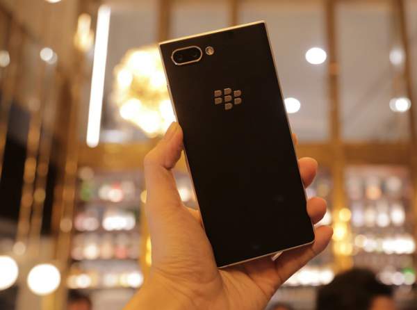 Blackberry KEY2 ra mắt tại Việt Nam, giá 16,9 triệu đồng 2