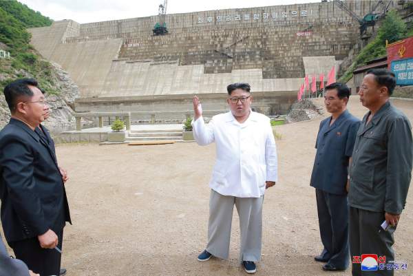 Khi ông Kim Jong-un “rời xa” các cơ sở tên lửa 11