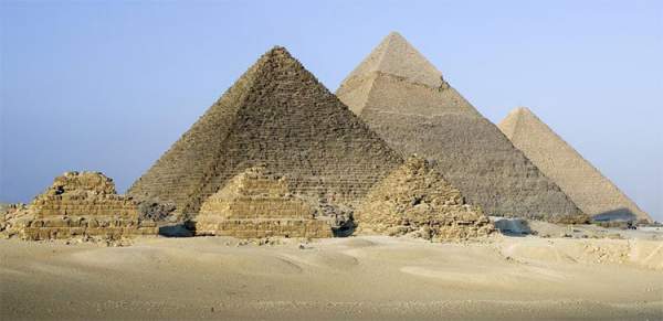 Kim tự tháp Kheops hóa ra là “bộ tổng” sóng vô tuyến