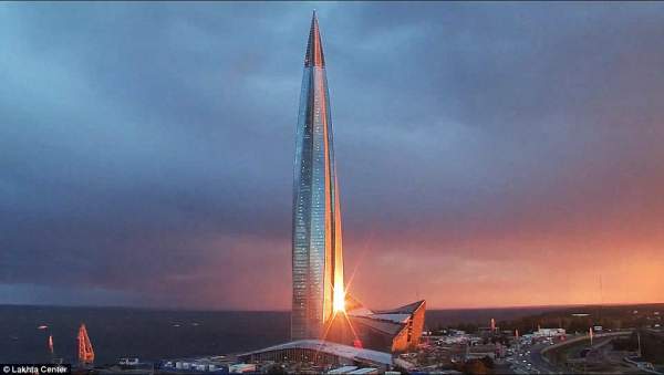 Cận cảnh tòa tháp chọc trời cao nhất châu Âu tại Nga 8