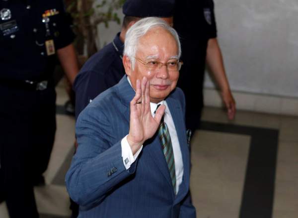Cựu thủ tướng Malaysia bị buộc tội rửa tiền